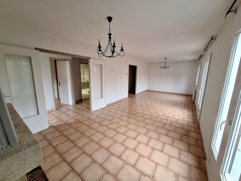 Maison - 111 m² - 5 pièces