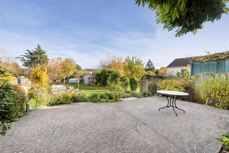 Maison - 184 m² - 6 pièces