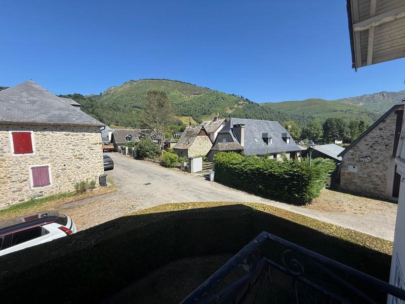 Maison de village - 150 m² - 8 pièces