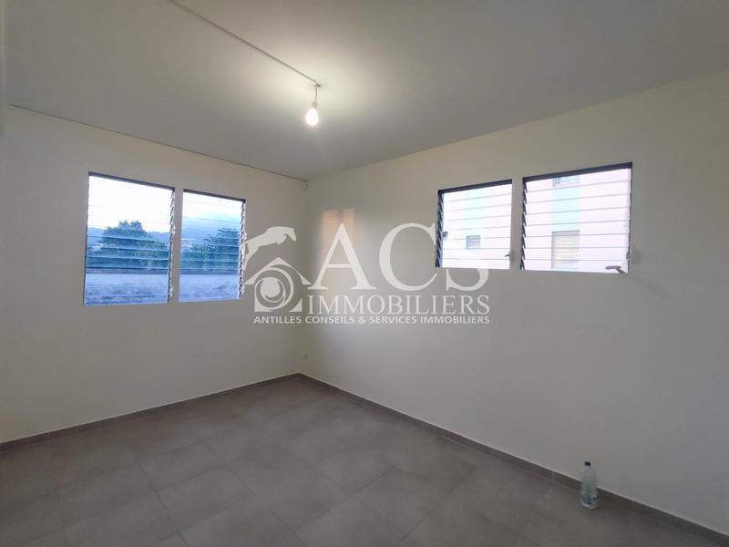 Appartement - 70 m² - 4 pièces