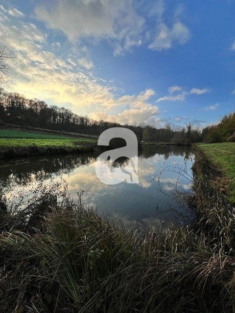 Terrain de loisirs - 8 892 m²