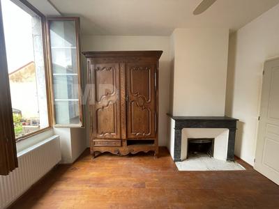 Appartement - 84 m² - 4 pièces