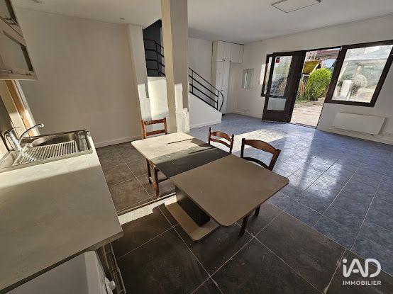 Maison - 110 m² - 4 pièces