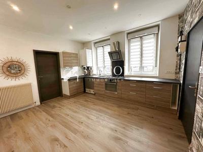 Appartement - 64 m² - 4 pièces