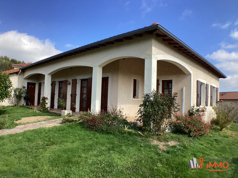 Maison - 110 m² - 4 pièces