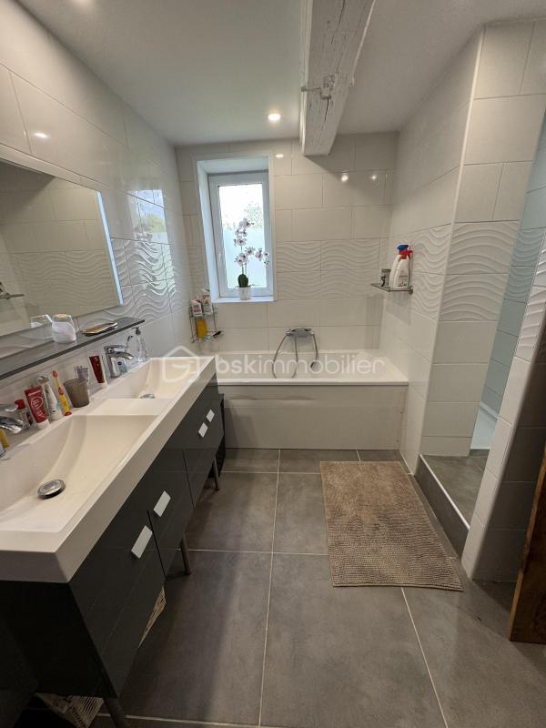 Demeure - 300 m² - 10 pièces