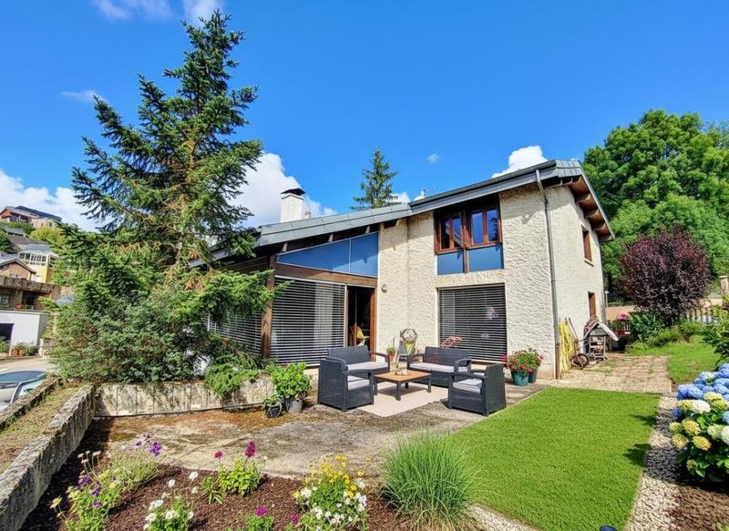 Maison bourgeoise - 350 m² - 10 pièces