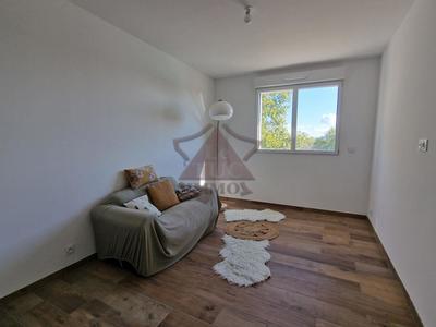 Maison - 172 m² - 6 pièces