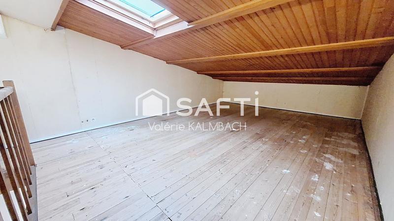 Maison - 254 m² - 7 pièces