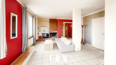 Appartement - 100 m² - 4 pièces