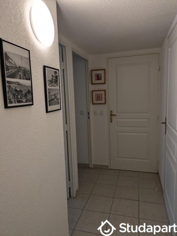 Chambre - 11 m² - 1 pièce