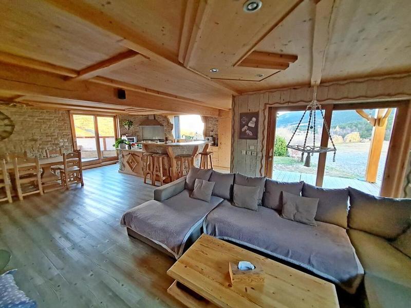 Châlet - 218 m² - 11 pièces