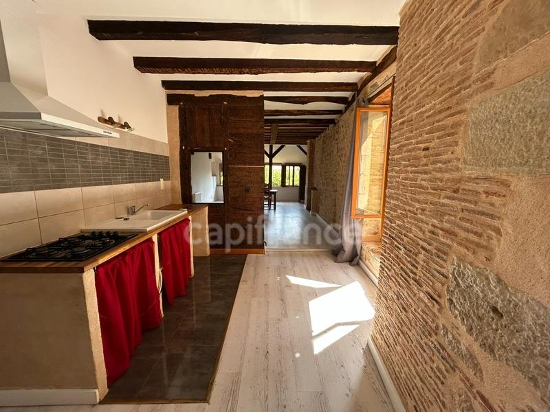 Maison - 211 m² - 4 pièces