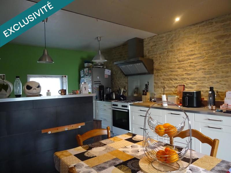 Maison - 250 m² - 9 pièces