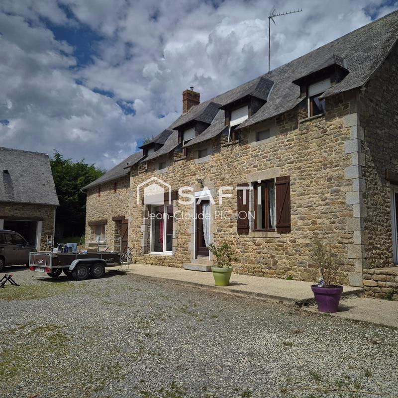 Maison - 230 m² - 9 pièces