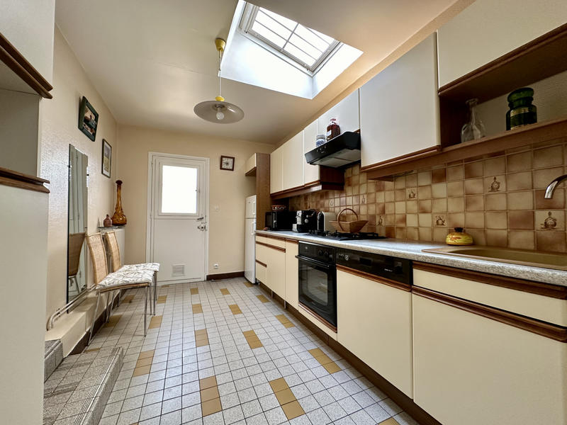 Maison - 94 m² - 4 pièces