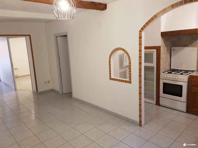 Maison - 142 m² - 9 pièces