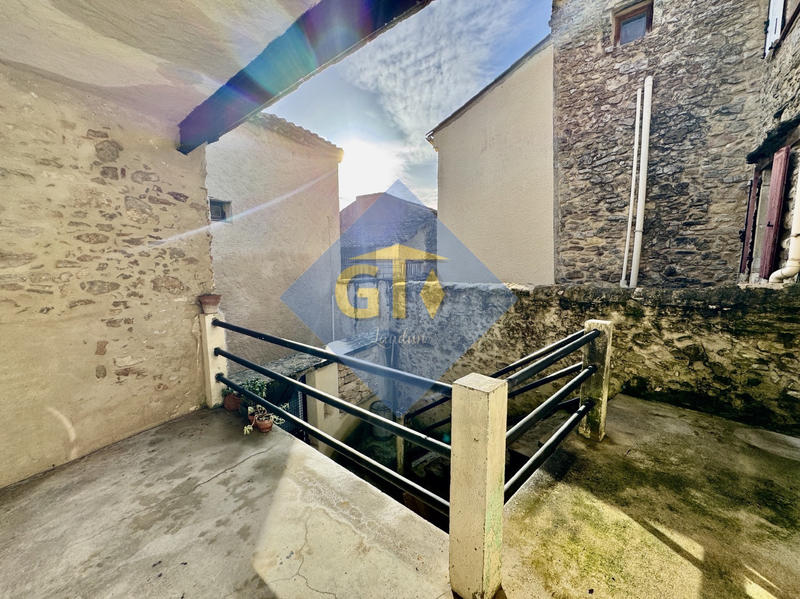 Maison de village - 100 m² - 5 pièces