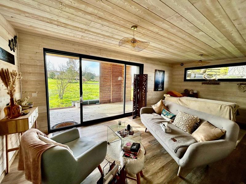 Maison - 307 m² - 8 pièces