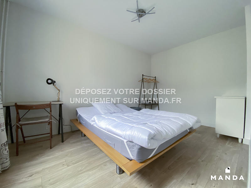 Chambre - 10 m² - 4 pièces