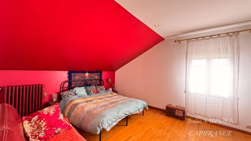 Maison - 170 m² - 7 pièces