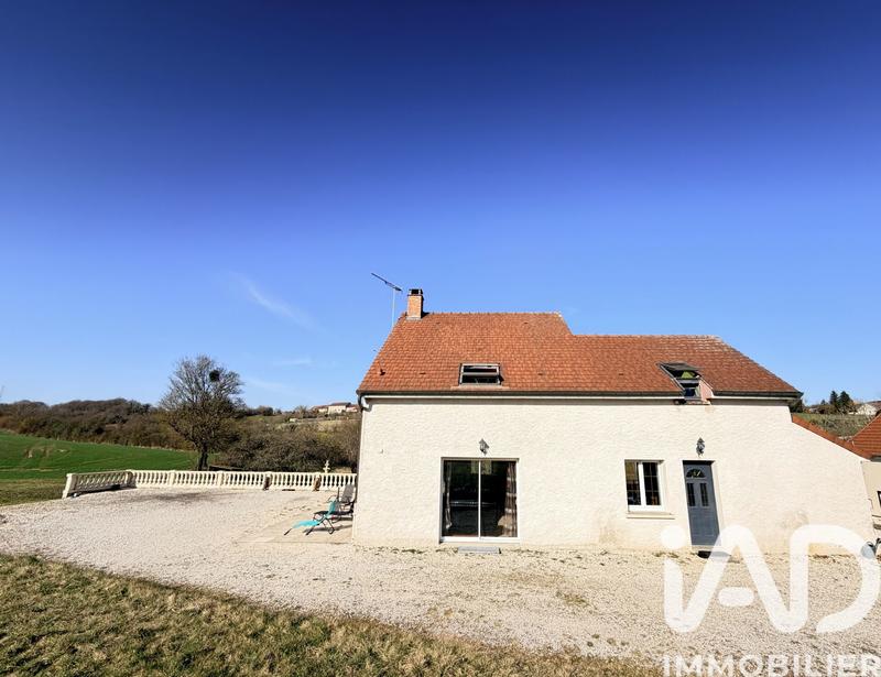 Maison - 127 m² - 5 pièces