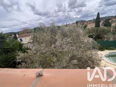 Maison - 187 m² - 7 pièces