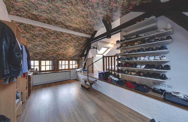 Maison - 180 m² - 7 pièces