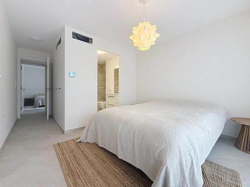 Appartement - 111 m² - 5 pièces