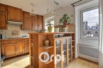 Appartement - 80 m² - 4 pièces