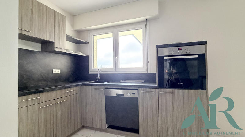 Appartement - 77 m² - 3 pièces