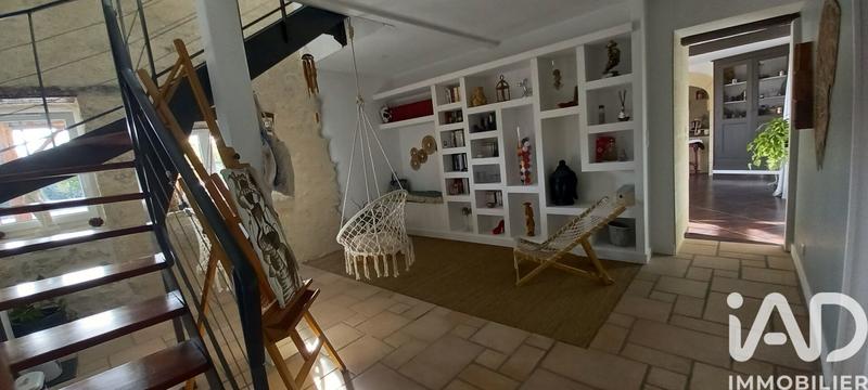 Maison - 283 m² - 5 pièces