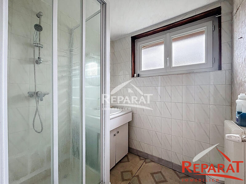 Maison - 105 m² - 8 pièces