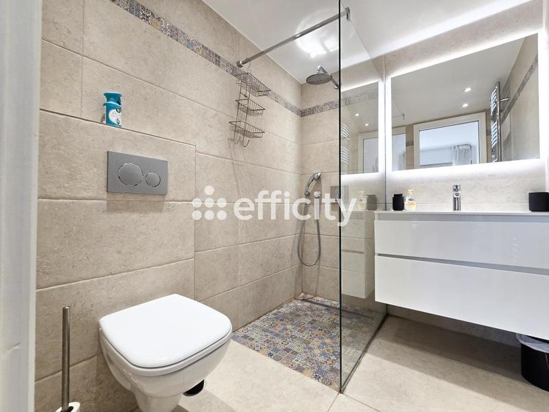 Appartement - 86 m² - 3 pièces