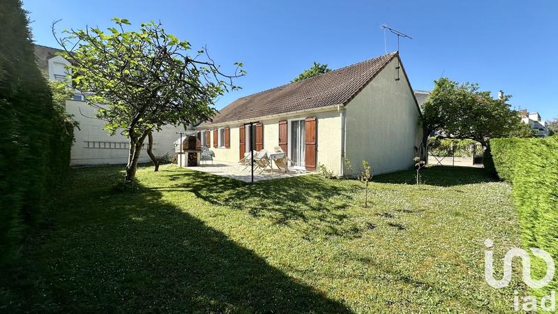 Maison - 101 m² - 5 pièces