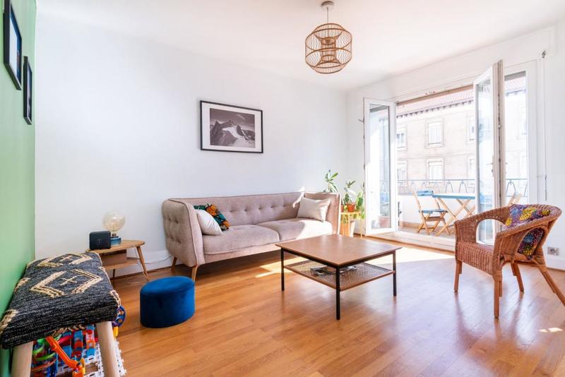 Appartement - 95 m² - 3 pièces