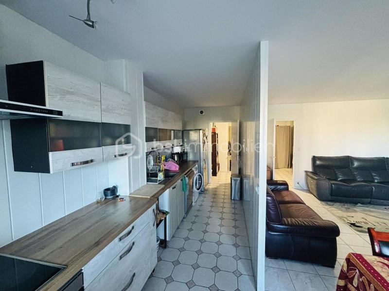 Appartement - 102 m² - 5 pièces