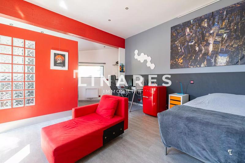 Villa - 140 m² - 7 pièces