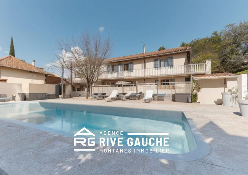 Villa - 210 m² - 7 pièces