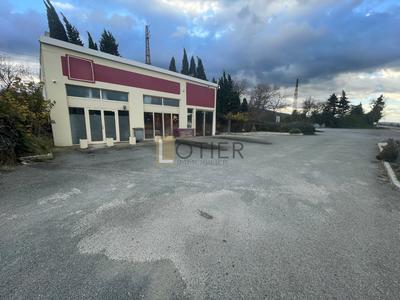 Fonds de commerce - Magasins - 120 m²