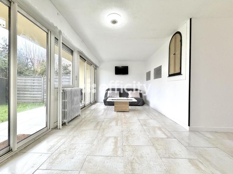 Appartement - 92 m² - 4 pièces