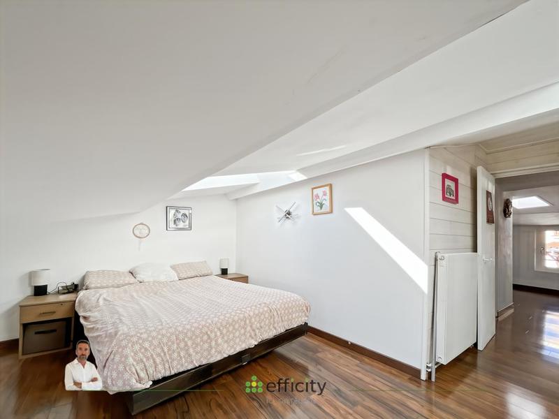 Maison - 92 m² - 4 pièces