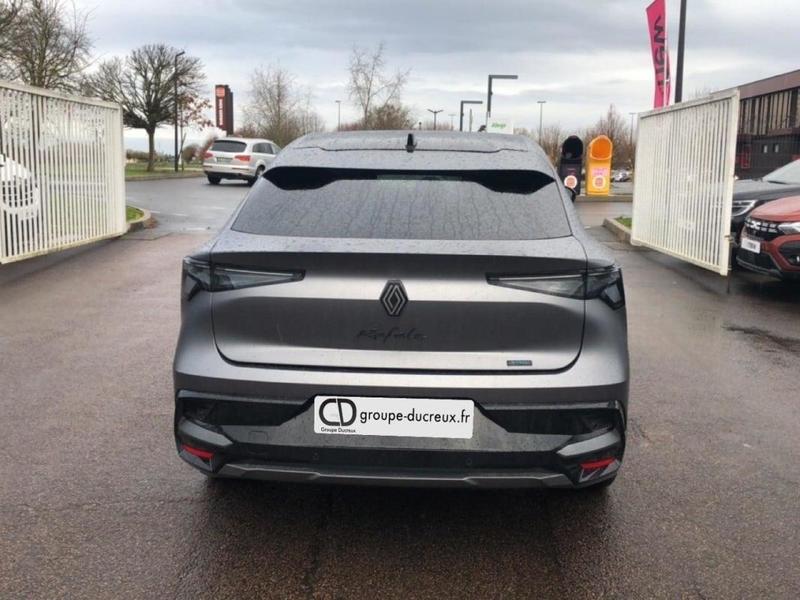 Renault Rafale hyper hybrid E-Tech 300ch 4x4 atelier Alpine