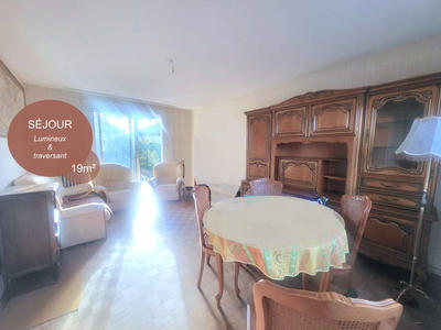 Maison - 80 m² - 5 pièces