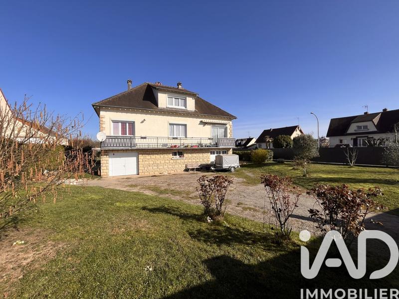 Maison - 130 m² - 6 pièces