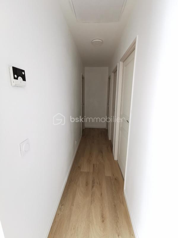 Maison - 92 m² - 4 pièces