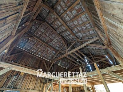 Grange - 85 m² - 1 pièce