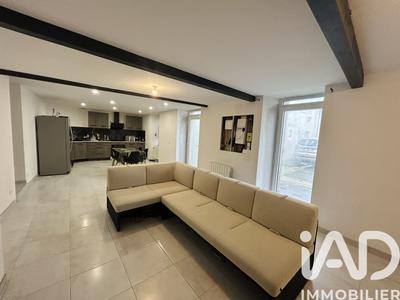 Maison de ville - 100 m² - 5 pièces