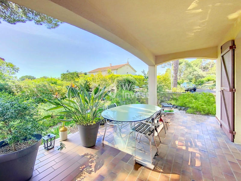 Maison - 226 m² - 6 pièces