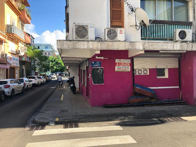 Local commercial - 43 m² - 1 pièce